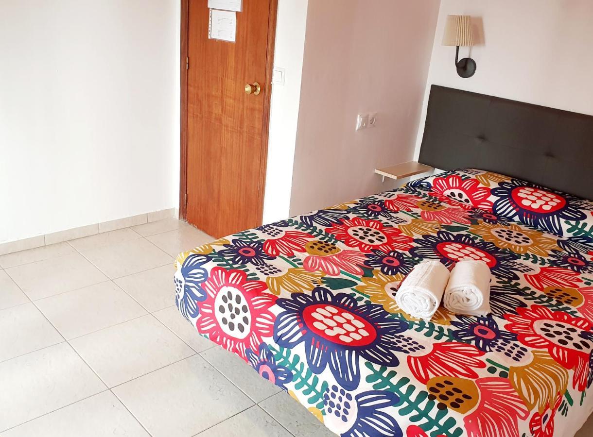 Хостел Arc House Ribera Only Adults Кордова Екстер'єр фото