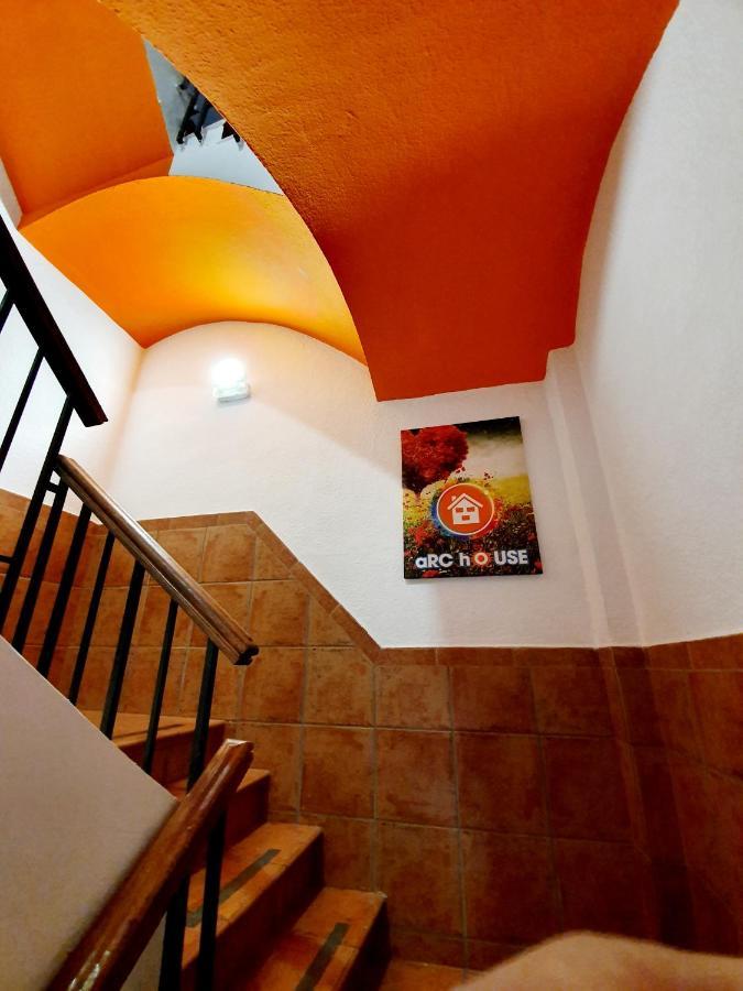 Хостел Arc House Ribera Only Adults Кордова Екстер'єр фото