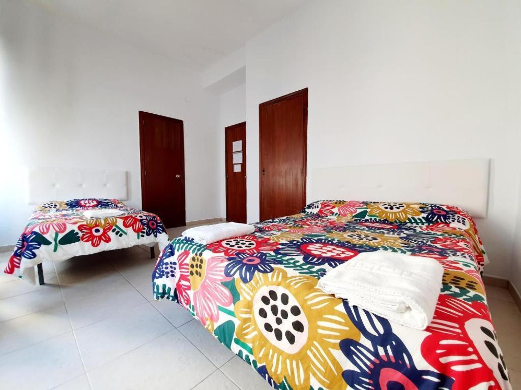 Хостел Arc House Ribera Only Adults Кордова Екстер'єр фото